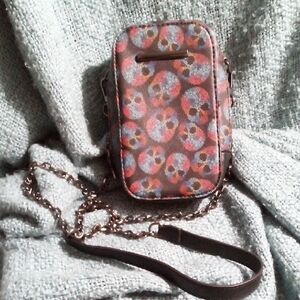 Skull Colorful With Gun Metal Detachable Strap Crossbody Bag Nwot